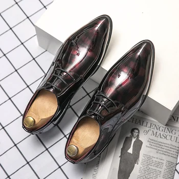Najnovejši italijanski oxford čevlji za moške luksuzni lakasto usnje poročni čevlji konicami prstov obleko, čevlji za klasično derbies plus velikost 38-46
