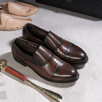 Luksuzni Moške Slip-On Loafers Formalnih Čevelj Pravega Usnja Classic Trdna Cap Toe Kača Vzorec Urad Poslovno Obleko Obutev za Moške